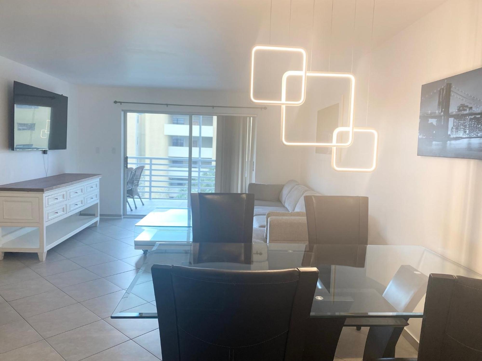 Le Frontenac Villa Sunny Isles Beach Exteriör bild